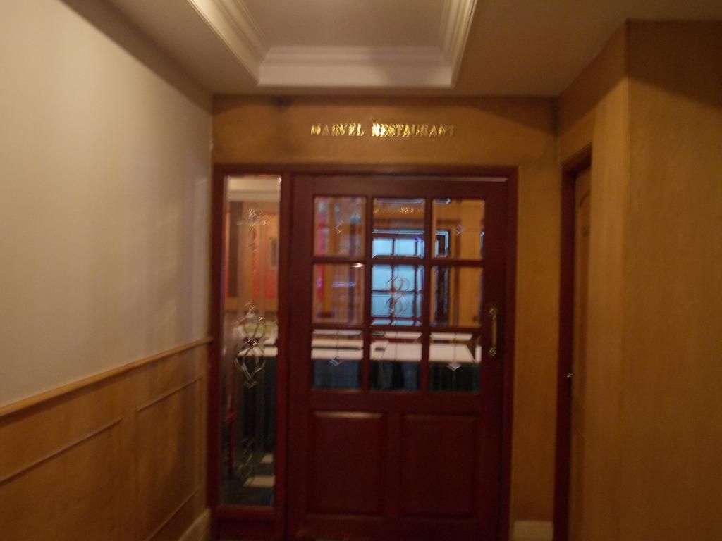Hotel Metro Manor Chennai Eksteriør bilde